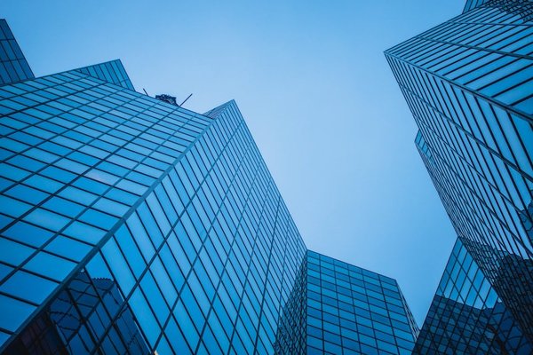 What Are the Best Timeless Watch Styles for a Professional Woman to Invest In?